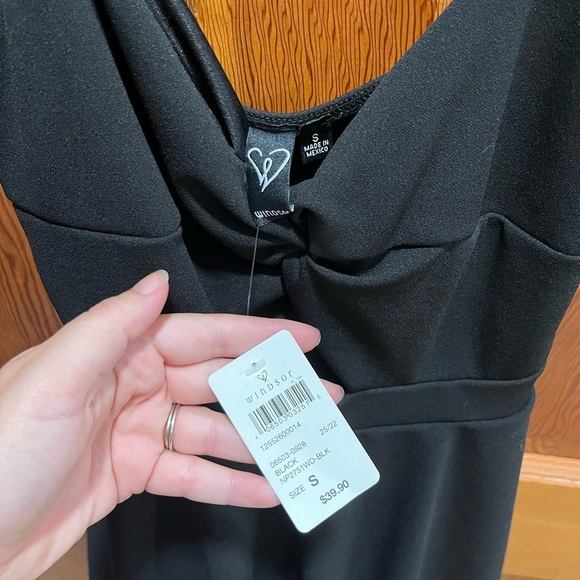 Windsor Black Trendy Twist-Front Skater Romper - Picture 5 of 6